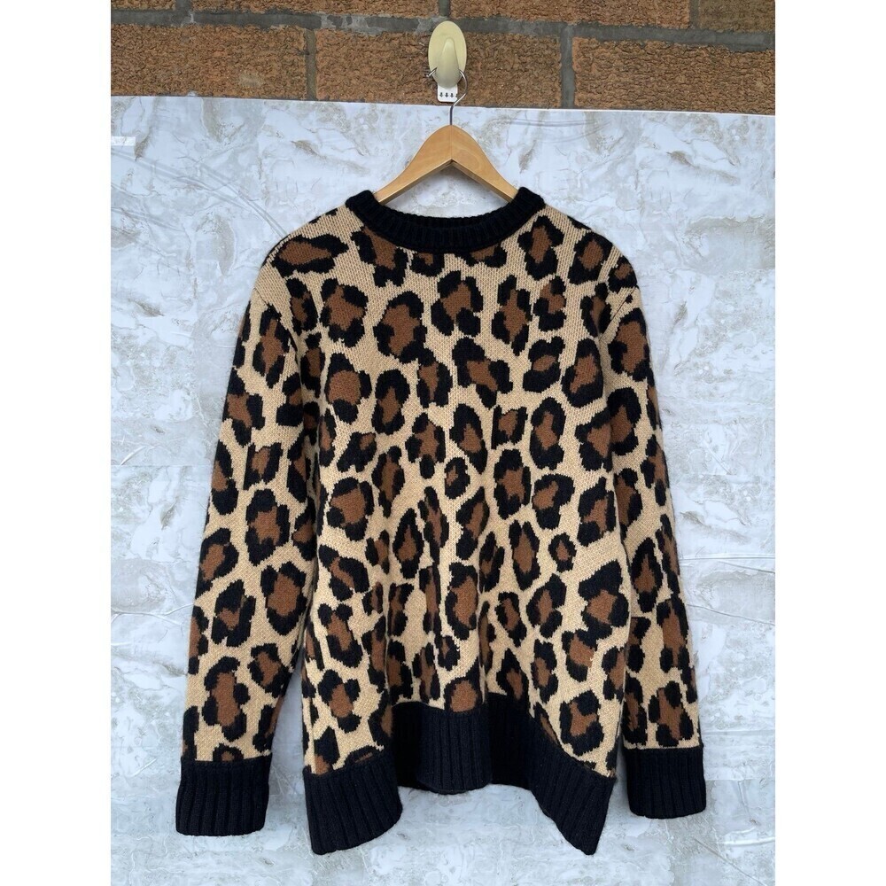 MICHAEL KORS COLLECTION
Leopard Jacquard Cashmere Sweater  medium